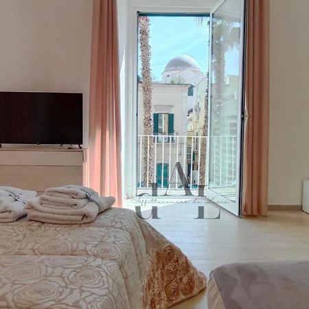 De Lucia Affittacamere - Elegante Appartamento Storico Nel Cuore Della Citta Terlizzi Eksteriør billede