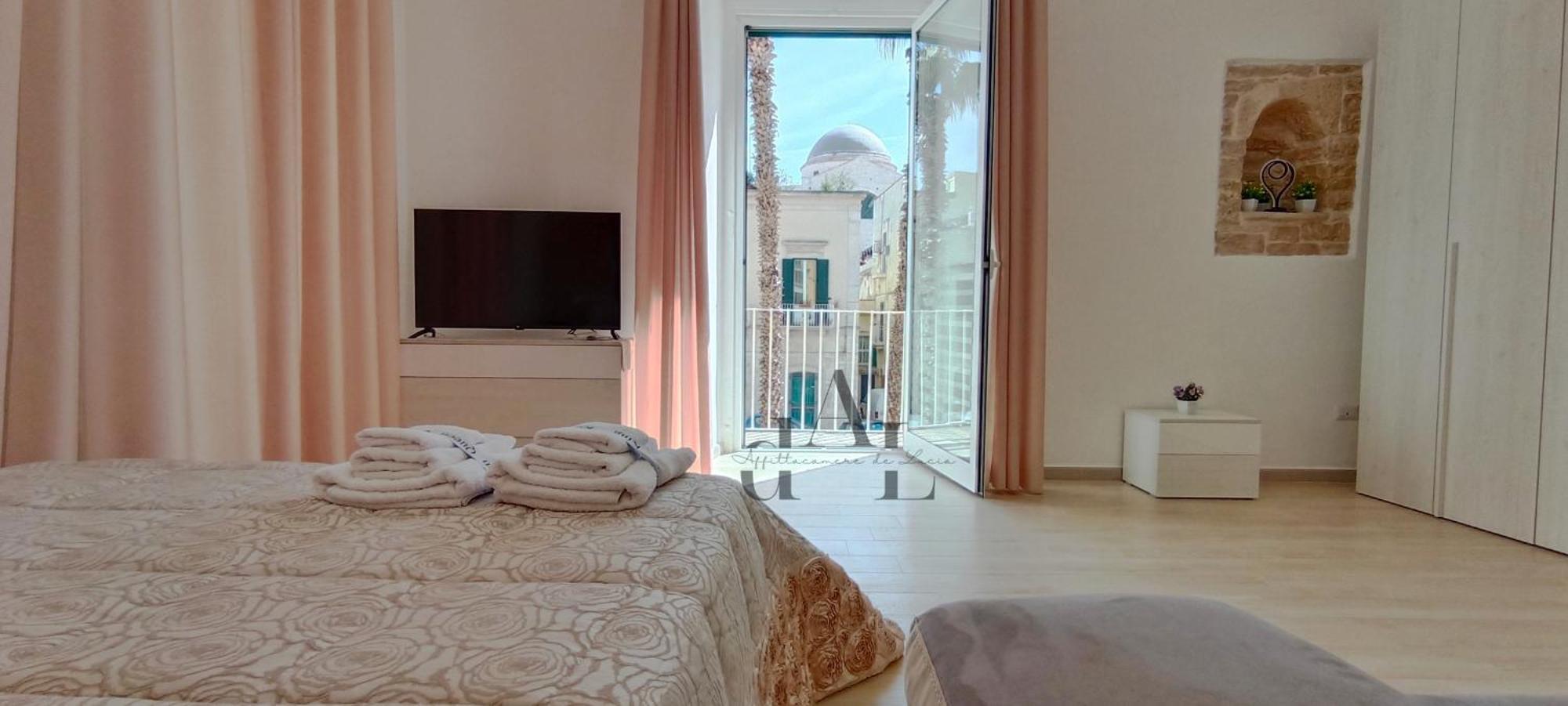 De Lucia Affittacamere - Elegante Appartamento Storico Nel Cuore Della Citta Terlizzi Eksteriør billede